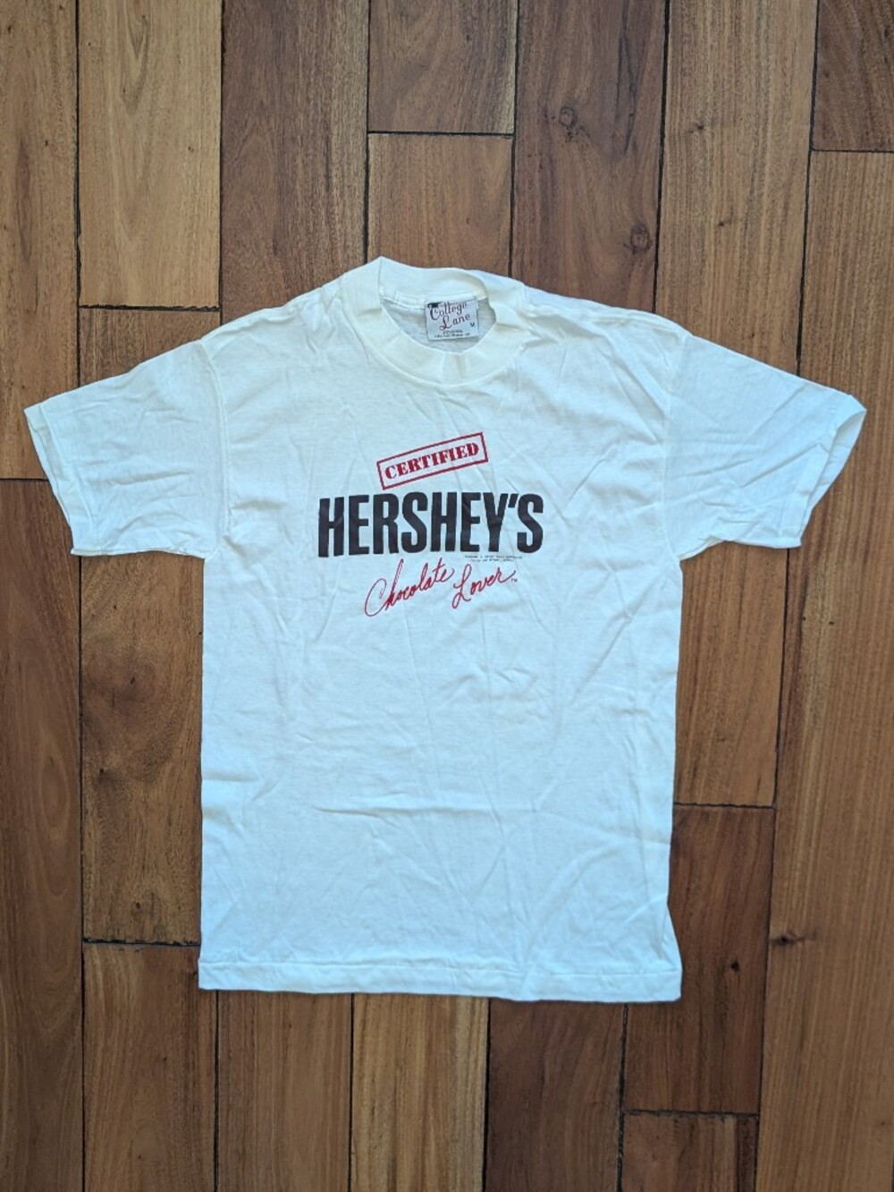 HERSHEY'S Vintage Chocolate Lover T-shirt (M)